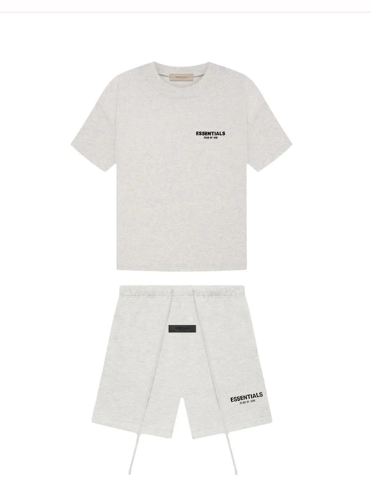 חליפות essentials