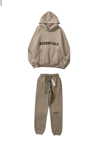 חליפות אסנשייאלס