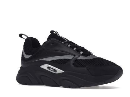 נעליים שחורות