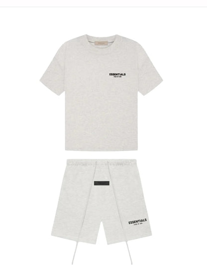 חליפות essentials