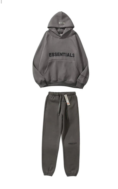 חליפות אסנשייאלס